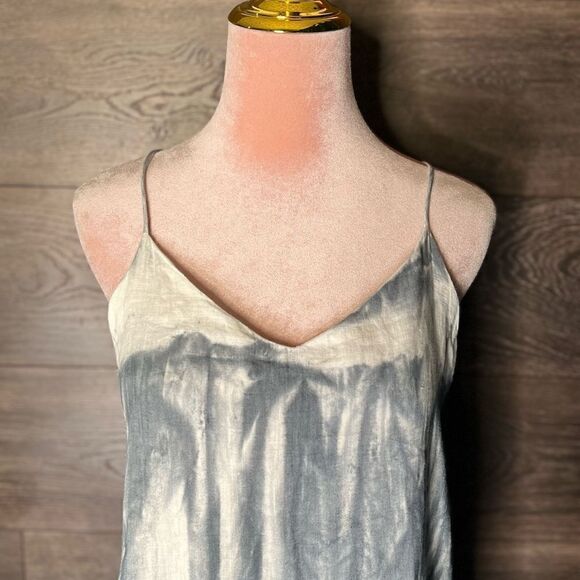 REVOLVE Krisa High-Low Linen Halter Tie Maxi Dress, White/Steel Blue. Small. NWT - Picture 7 of 16